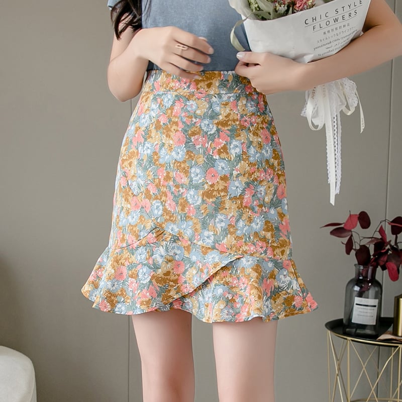 Irregular Small Daisy High Waist Fishtail Skirt