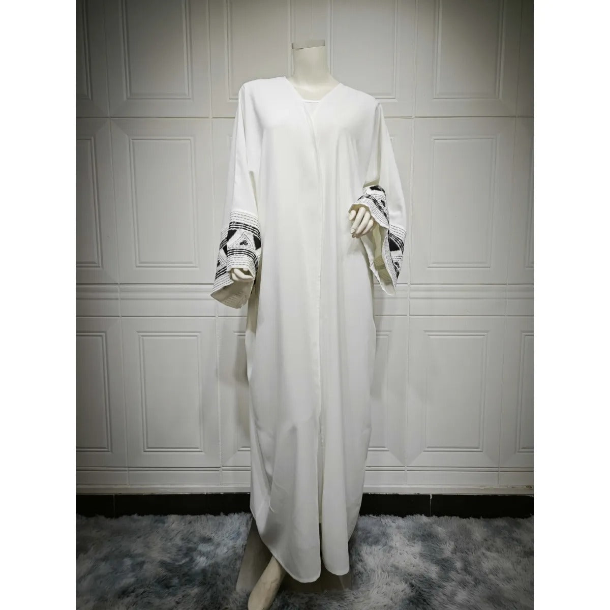Women's Personalized Embroidered Fashion Robe