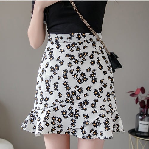 Irregular Small Daisy High Waist Fishtail Skirt