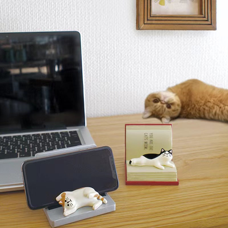 Creative Resin Cat Desktop Decor for Books & Phones